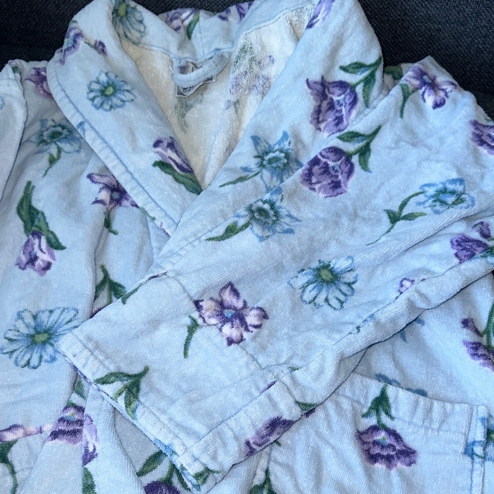 Floral Turkish terry cotton BathRobe - Picture 3 of 11